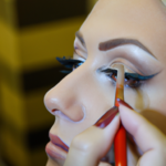 Kosmetyczne inspiracje dla Warszawy: Przegląd najlepszych miejsc na zrobienie make up'u